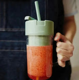 Portable Mini Juicer Blender – Smoothie Maker with Straw